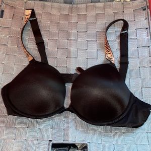 Victoria’s Secret bra